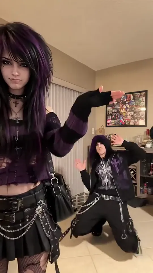Arms up